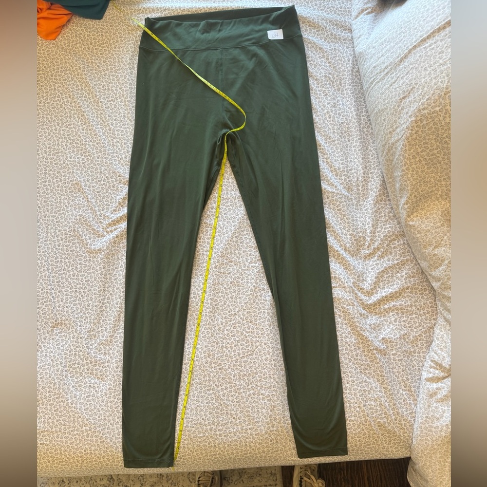 BuffBunny Olive Green High-Waist Stretch Leggings